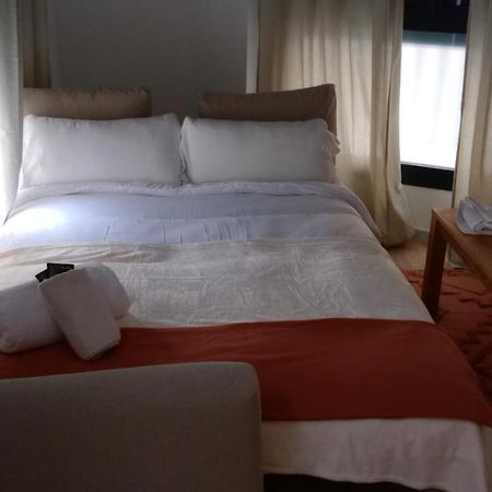 Artemisa Suites Sevilla Exterior photo