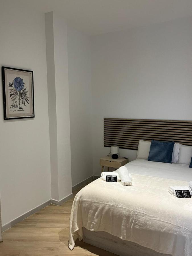 Artemisa Suites Sevilla Exterior photo